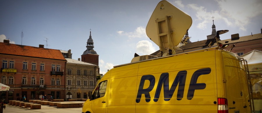 Barczewo w Warmińsko-Mazurskiem będzie tym razem Twoim Miastem w Faktach RMF FM. Już w najbliższą sobotę nasz reporter odkryje dla Was tajemnice i ciekawostki tej pięknej miejscowości. Tak zdecydowaliście, głosując w sondzie na RMF 24. Słuchajcie sobotnich Faktów RMF FM już od godz. 8 i dołączcie do nas, jeśli będziecie w okolicy!