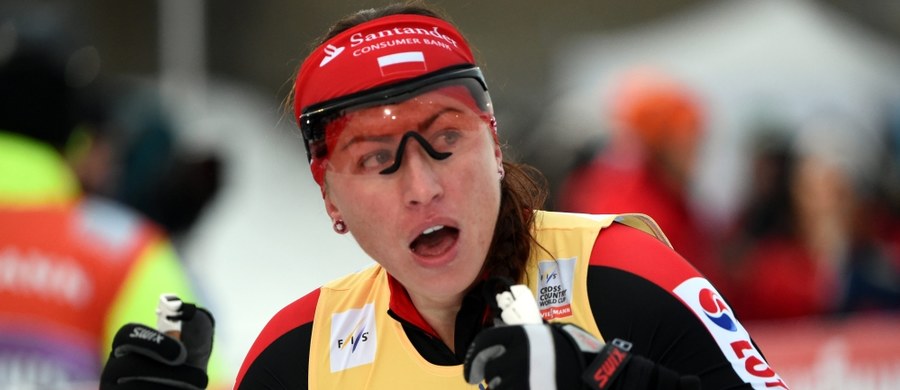 Justyna Kowalczyk podczas spotkania prasowego w Lillehammer, gdzie w weekend odbędą się zawody Pucharu Świata, zaskoczyła norweskich dziennikarzy. Zaserwowała im tort oraz zadeklarowała, że nagrody ze startów w maratonach przekaże na cele charytatywne.
