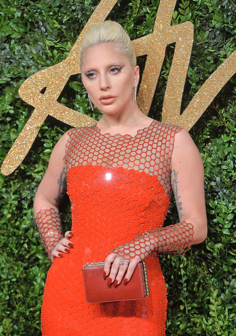 W wywiadzie dla magazynu "Billboard" Lady Gaga opowiedziała o trudnych momentach w karierze, przyjaźni z Tony Bennettem i akceptacji swojego wieku.