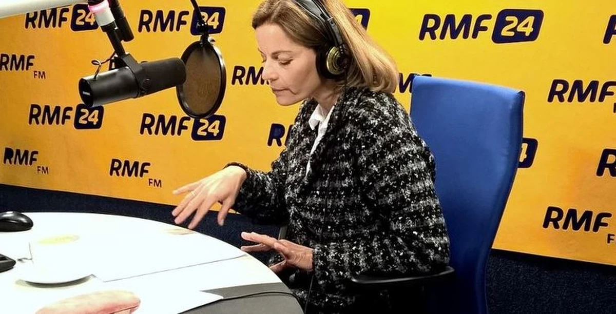 6 grudnia premiera audiobooka Trzy świnki na motywach baśni braci Grimm. To kolejna już odsłona naszej charytatywnej akcji. W dniu Świętego Mikołaja płyty z bajką trafią do szpitali dziecięcych w całym kraju. Zobacz, jak powstawał audiobook. 