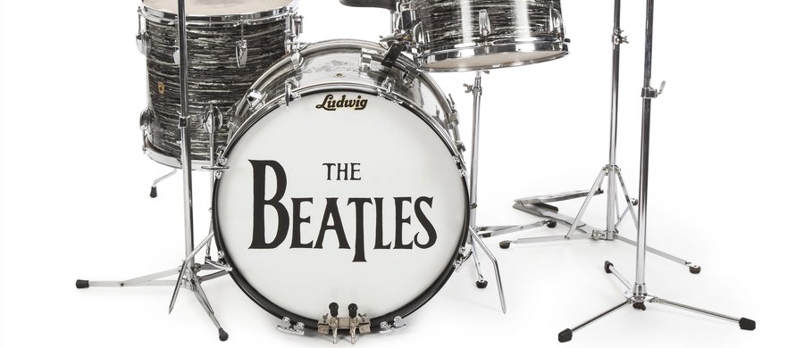 2,1 mln dolarów - taką cenę zdecydowano się zapłacić za perkusję Ringo Starra z 1963 roku. Informację przekazał dom aukcyjny Julien's z Los Angeles.