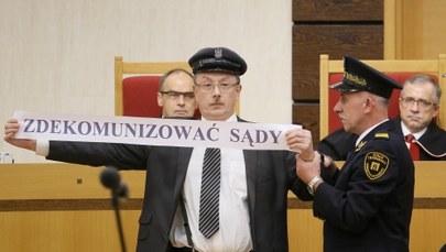 Trybunał Konstytucyjny ogłosił wyrok ws. nowelizacji ustawy o TK autorstwa PiS [ZAPIS RELACJI]