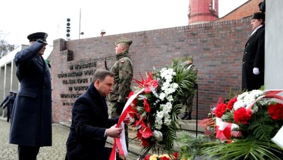 Prezydent Andrzej Duda złożył kwiaty przed pomnikiem górników z Wujka