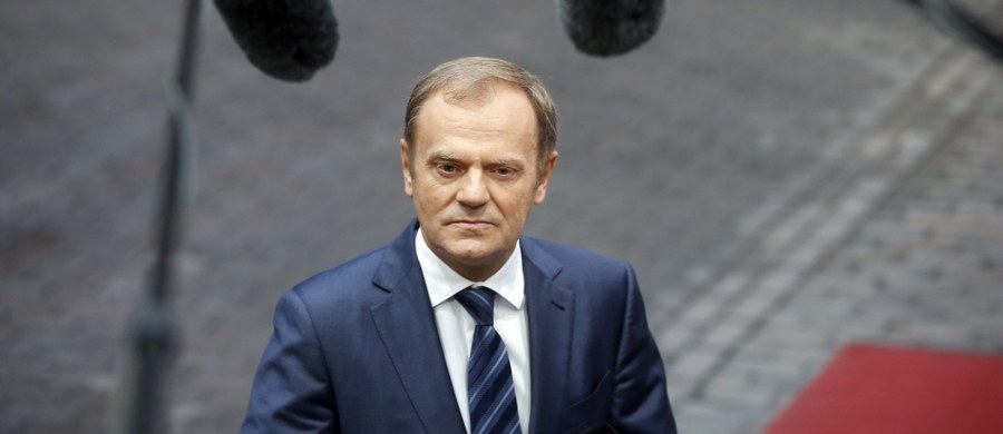 Były premier Polski, a obecnie przewodniczący Rady Europejskiej Donald Tusk ostrzegł przed utratą przez Polskę jej dobrej reputacji, którą - jak ocenił - budowano przez 25 lat. To reakcja na słowa szefa Parlamentu Europejskiego, który stwierdził, że wydarzenia w Polsce "mają charakter zamachu stanu".