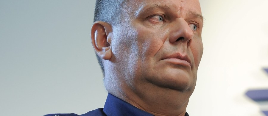 Mirosław Schossler nie jest już wiceszefem policji - dowiedział się reporter RMF FM. Odwołał go minister spraw wewnętrznych i administracji na wniosek nowego Komendanta Głównego Policji. 
