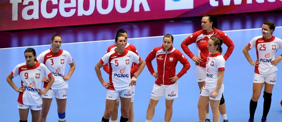 "Rywalki były lepsze i zachowały więcej sił na to spotkanie. Nie możemy teraz lamentować i czuć się gorsze" - tak kapitan polskiej kadry, Karolina Kudłacz-Gloc skomentowała przegraną z Holenderkami w półfinale mistrzostw świata. "Na dziś to było chyba nasze maksimum" - oceniła inna zawodniczka, Monika Stachowska.