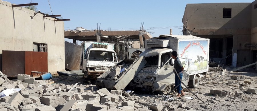 Dziewięciu irackich żołnierzy zginęło pod Falludżą, gdy samoloty dowodzonej przez USA międzynarodowej koalicji pomyłkowo ostrzelały ich zamiast dżihadystów z Państwa Islamskiego - poinformował iracki minister obrony Chalid al-Obeidi. Dodał, że zlecił już wszczęcie śledztwa w sprawie tragicznego incydentu.