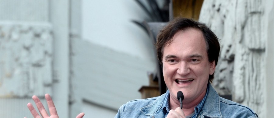 Słynny amerykański reżyser Quentin Tarantino odsłonił swoją gwiazdę w hollywoodzkiej Alei Sław. "Niesamowicie się cieszę z tego wyróżnienia" - powiedział twórca takich filmów jak "Pulp Fiction", "Bękarty wojny" czy "Django".