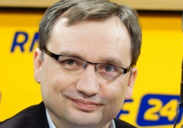 Ziobro: Ludzie! Nie dajcie się zrobić w baranki. Trybunał to ostoja złego reżimu i sytych kotów