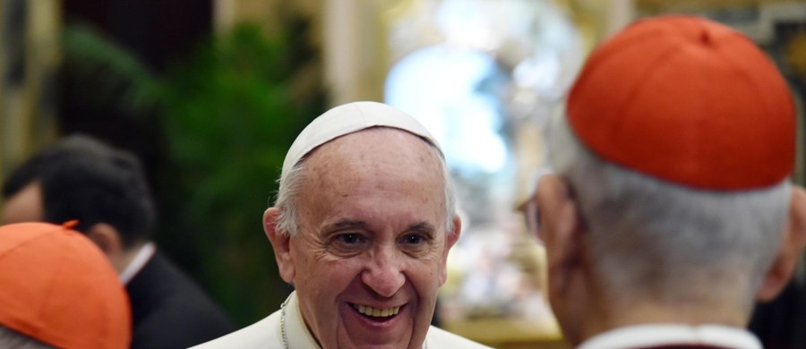 Wyjątkowy gest papieża Franciszka. Jak ujawnia "Fakt", przekazał on ćwierć miliona złotych na leczenie ciężko chorej dwulatki z Lubartowa.