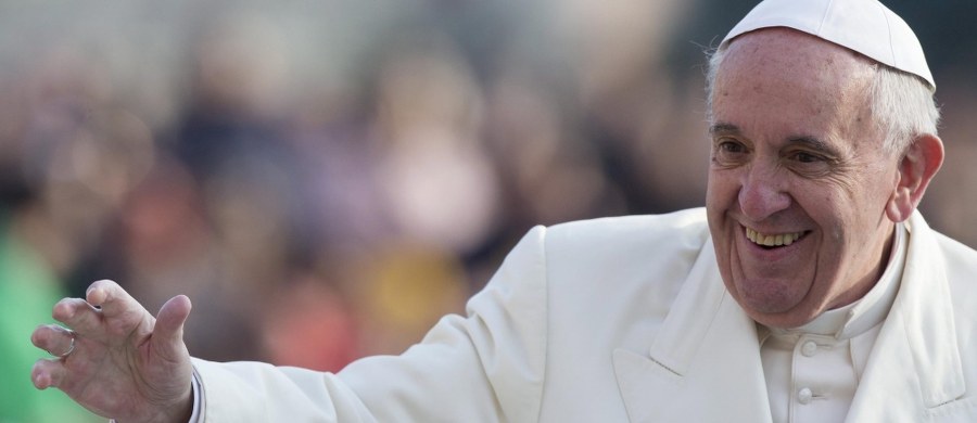 W ramach pierwszej, wielkiej uroczystości Roku Miłosierdzia, papież Franciszek podkreślał, jak wielka jest rola rodziny: „Nie traćmy do niej zaufania! To wspaniałe, gdy otwieramy serca jedni na drugich, niczego nie ukrywając”. Papież odprawił mszę z okazji Jubileuszu Rodzin. Do Watykanu przybyło 50 tysięcy pielgrzymów z całego świata.