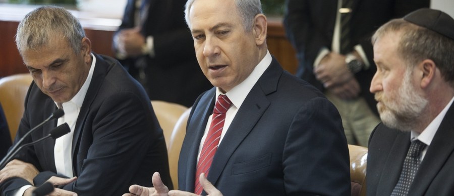 Amerykańskie służby podsłuchiwały rozmowy izraelskiego premiera Benjamina Netanjahu - podał dziennik "Wall Street Journal", który powołuje się na szereg anonimowych źródeł w administracji USA. Poproszony o komentarz, Biały Dom nie zdementował tych doniesień. Podkreślił natomiast wagę stosunków łączących USA z Izraelem, głównym sojusznikiem w rejonie Bliskiego Wschodu.
