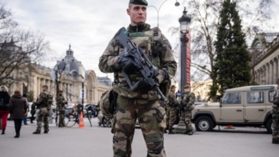 Nie czekać na antyterrorystów - atakować! Tajna nota do francuskich policjantów przed Sylwestrem
