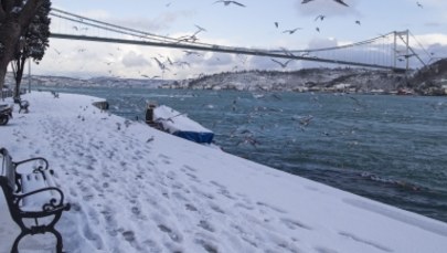 Śnieżyce w Stambule. Odwołano ponad 300 lotów