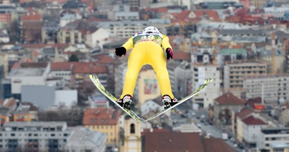 Kamil Stoch, Dawid Kubacki, Maciej Kot i Stefan Hula wystartują w niedzielę w trzecim konkursie Turnieju Czterech Skoczni w Innsbrucku. Najlepszy w kwalifikacjach był Austriak Michael Hayboeck, który skoczył na odległość 127 m.