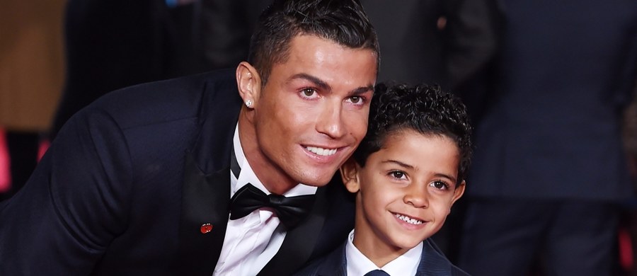 Planuje grać w piłkę nożną jeszcze nawet dziesięć lat, a później… "żyć jak król". Nie zamierza przy tym obejmować żadnych funkcji związanych z futbolem. Po zakończeniu kariery chciałby zająć się modą i akcjami charytatywnymi na rzecz dzieci. Taki pomysł na życie ma Cristiano Ronaldo.