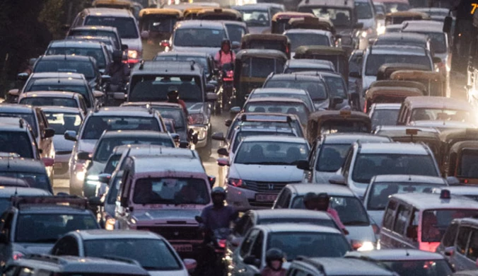 Sposób na smog? Zakaz dla aut z parzystymi numerami