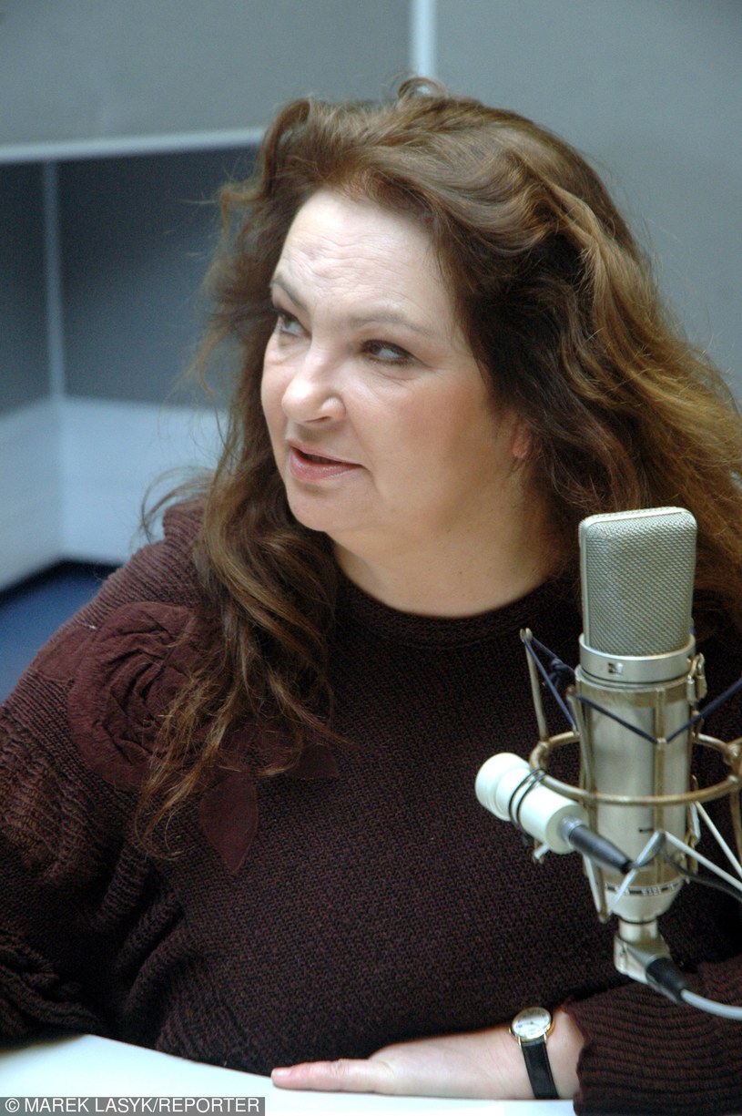 Anna Dymna została laureatką Radiowej Nagrody im. Romany Bobrowskiej - najważniejszego wyróżnienia przyznawanego przez Radio Kraków za wybitne osiągnięcia w sztuce radiowej oraz promowanie ambitnych gatunków sztuki radiowej - poinformowało w czwartek Radio Kraków.