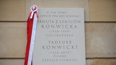 Upamiętnili Tadeusza Konwickiego w pierwszą rocznicę jego śmierci
