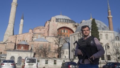 Trzej Rosjanie zatrzymani w związku z zamachem w Stambule