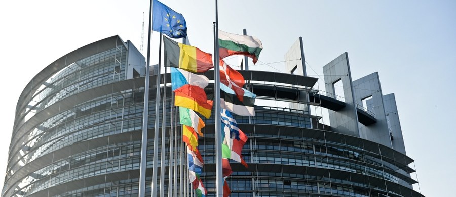 Debata Parlamentu Europejskiego na temat praworządności w Polsce odbędzie się nie 19, lecz 20 stycznia. Natomiast w lutym europosłowie mają przyjąć rezolucję na temat sytuacji w Polsce - poinformowało PAP źródło unijne.