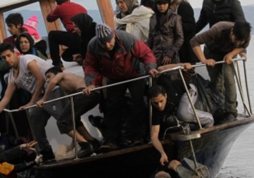 Naszpikowany ładunkami wybuchowymi statek z syryjskim uchodźcami ma płynąć do Europy