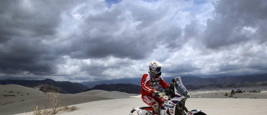 Jakub Piątek zajął 18. miejsce wśród motocyklistów na przedostatnim etapie Rajdu Dakar, z metą w Villa Carlos Paz w Argentynie. Zwyciężył Portugalczyk Helder Rodrigues, a prowadzenie utrzymał drugi na mecie Australijczyk Toby Price.