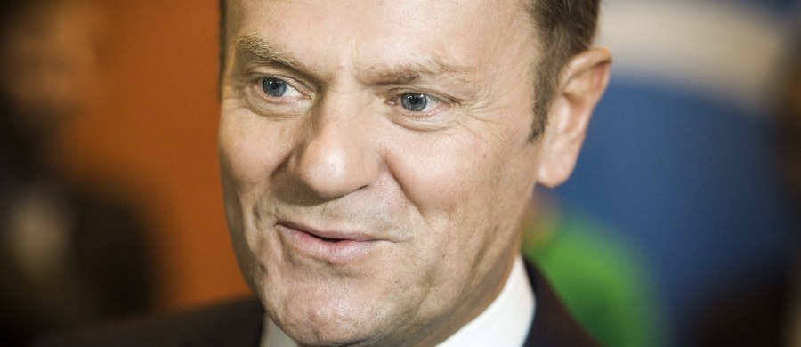 Przewodniczący Rady UE Donald Tusk "może sobie wyobrazić", iż sytuacja w Polsce będzie przedmiotem dyskusji na szczycie Unii Europejskiej – napisał w swoim internetowym wydaniu niemiecki tygodnik „Der Spiegel”. "Nie mam wątpliwości, że polski problem jest na tyle interesujący, że może być przedmiotem dyskusji" - powiedział Tusk cytowany przez "Spiegla". 