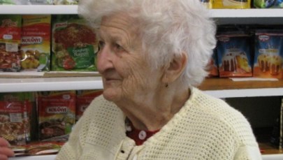 Dzień Babci: Pani Klara ma prawie 94 lata i wciąż pracuje!