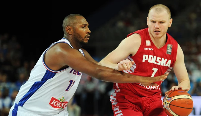 Piękne zachowanie koszykarzy i kibiców Trabzonsporu. Wsparli Damiana Kuliga i jego synka