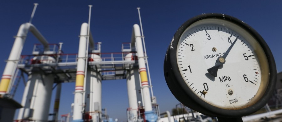 Komitet Antymonopolowy Ukrainy (AMKU) nałożył na rosyjski Gazprom karę w wysokości 85 miliardów hrywien (ok. 3,5 mld USD) za nadużywanie przez ten koncern monopolistycznej pozycji na rynku usług tranzytowych gazu przez Ukrainę. Szef AMKU Jurij Terentiew powiadomił o tym na swoim profilu na Facebooku.