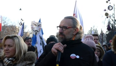 Protest KOD w Warszawie. Uwaga na zmiany w komunikacyjne