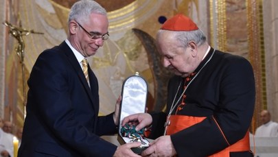 Kard. Stanisław Dziwisz odznaczony Wielkim Krzyżem Orderu Zasługi Węgier