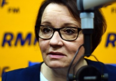 Anna Zalewska: Dzieci były przymuszane do zbierania podpisów w obronie gimnazjów