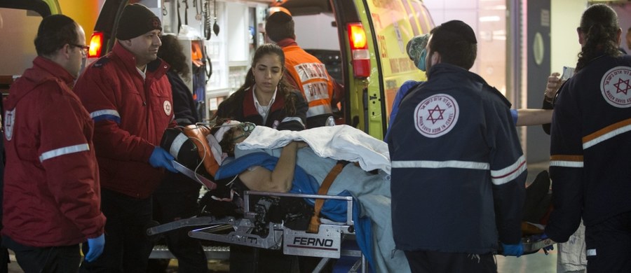 Dwóch Palestyńczyków zaatakowało nożem dwie kobiety w Jerozolimie. Jedna z ofiar zmarła. Napastników zastrzelili funkcjonariusze służb bezpieczeństwa.