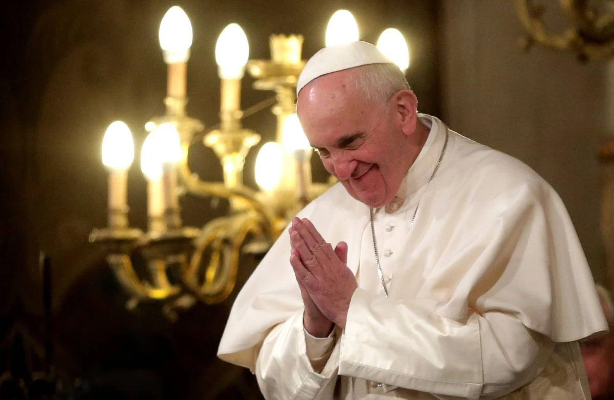 W orędziu na Wielki Post papież Franciszek skrytykował "modele fałszywego rozwoju", oparte na kulcie pieniądza i prowadzące do zobojętnienia na los ubogich. Potępił zaślepienie wynikające - jego zdaniem - z bogactwa i "pełną pychy żądzę wszechmocy". 