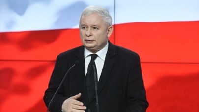Sondaż: PiS na prowadzeniu, 4 partie w Sejmie