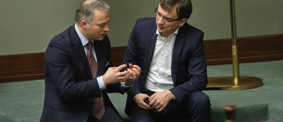 Sejm nie zgodził się w sobotę na uchylenie immunitetu wiceszefowi klubu Jackowi Żalkowi (PiS). Wniosek złożyła policja, która zarzuciła posłowi przekroczenie prędkości.