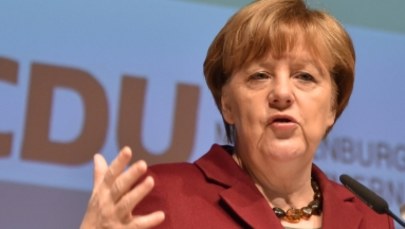 „FAZ”: Niemiecka koalicja wycofuje się z polityki wobec imigrantów