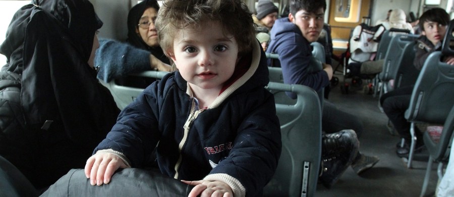 Wśród osób starających się o azyl w Norwegii jest 61 dzieci, które w swoich krajach zawarły związek małżeński, co jest niezgodne z norweskim prawem. Są one narażone na przemoc seksualną - podała telewizja publiczna NRK.