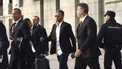 Neymar stanął przed hiszpańskim sądem. Jest oskarżony o oszustwa podatkowe i fałszowanie dokumentów