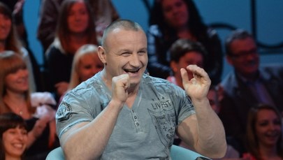 Mariusz Pudzianowski nawoływał do nienawiści? Pisał, że "nie pożałuje bejsbola" na uchodźców