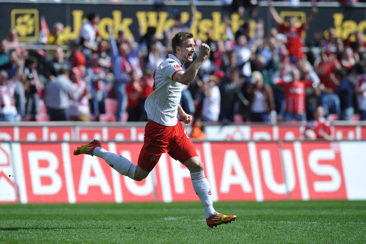 Piłkarską zimę kończą kluby grające na zapleczu niemieckiej Bundesligi. Walka o awans zapowiada się ciekawie, choć na razie wydaje się, że dwa premiowane miejsce zajmą RB Lipsk i Freiburg. Pytanie jaką rolę na boiskach 2.Bundesligi będą odgrywać wiosnę Polacy.