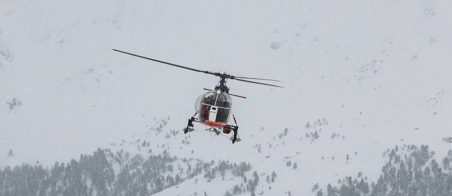 Pięciu ludzi zginęło pod lawiną, która zeszła w zachodniej Austrii, w gminie Wattenberg, ok. 40 km na południowy wschód od Insbrucku. Ofiarami są czescy turyści, którzy znajdowali się tam w dwóch grupach.