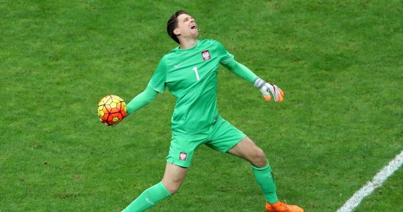 Wojciech Szczęsny odejdzie latem z AS Roma - informuje brytyjski Daily Mirror. Szefostwo włoskiego klubu nie dogadało się bowiem z przedstawicielami Arsenalu w sprawie wykupu naszego golkipera. Do końca tego sezonu Szczęsny będzie jeszcze grał w Rzymie na zasadach wypożyczenia. 