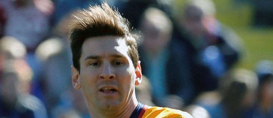 Argentyńczyk Lionel Messi podda się szczegółowym badaniom lekarskim w klinice urologicznej. Piłkarz Barcelony ma od dłuższego czasu problemy z nerkami.