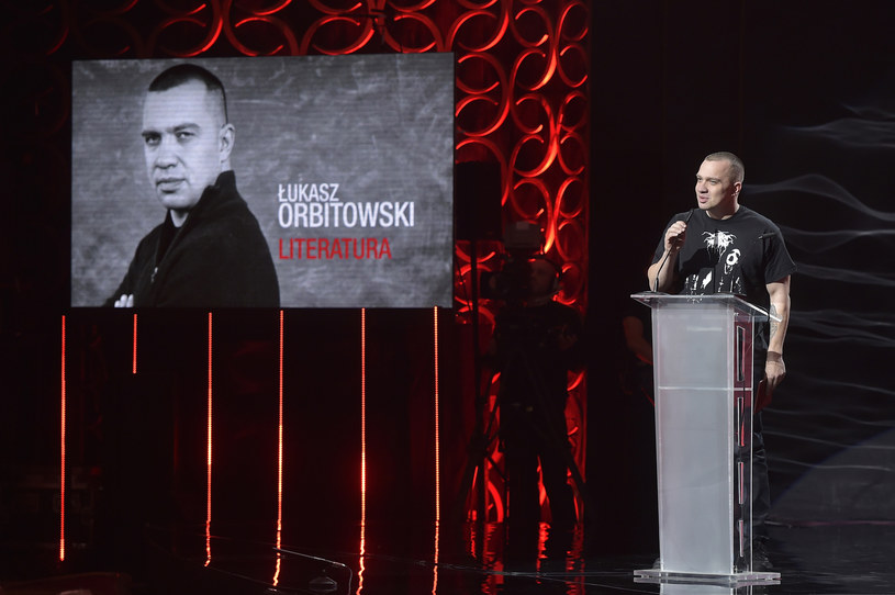 Pisarz i dziennikarz Łukasz Orbitowski poprowadzi w TVP Kultura nowy program "Dezerterzy". Emisję pierwszego odcinka zaplanowano na 3 marca.