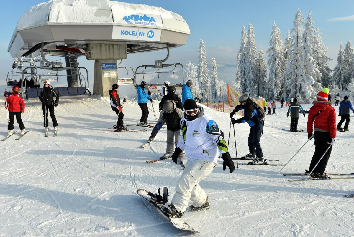 W górach znów sypnęło śniegiem. Narciarze mają więc powody do radości. A że i my lubimy sprawiać radość - zwłaszcza naszym Słuchaczom i Internautom - to mamy niespodziankę! Całodzienne karnety do Ośrodka Narciarskiego Kotelnica Białczańska w Białce Tatrzańskiej! Jak je zdobyć?