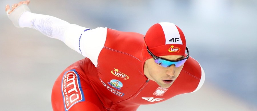 Polscy łyżwiarze szybcy -  w tym mistrz olimpijski z Soczi Zbigniew Bródka - nie wystąpią w wyścigu indywidualnym na 1500 m na mistrzostwach świata w Kołomnie. Zespół biało-czerwonych zdecydował, że priorytetem będą zmagania drużynowe. 