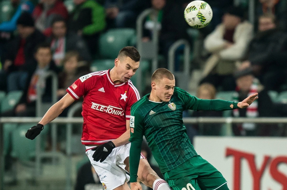 Długo czekaliśmy na powrót piłkarskiej Ekstraklasy. Długo czekali też piłkarze i trenerzy. Ci, którzy popełnili błąd w trakcie przygotowań, będą mieli poważne problemy. Terminarz nie pozostawia czasu na szukanie formy. Już za osiem tygodni zakończy się sezon zasadniczy i to dla wielu trenerów będzie najważniejszy moment sezonu.